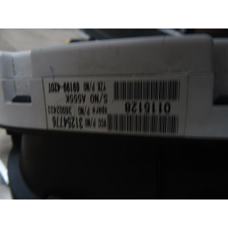 Compteur VOLVO C 30 PHASE 1 d’occasion