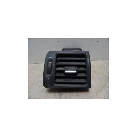 Aerateur tableau de bord avant droit VOLVO C 30 PHASE 1 d’occasion