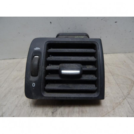 Aerateur tableau de bord avant droit VOLVO C 30 PHASE 1 d’occasion