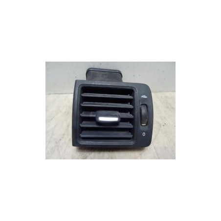 Aerateur tableau de bord avant gauche VOLVO C 30 PHASE 1 d’occasion