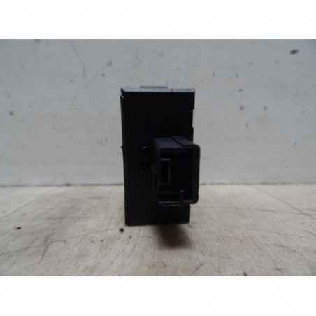 Commande de reglage hauteur de phare PEUGEOT 208 1 PHASE 2 d’occasion