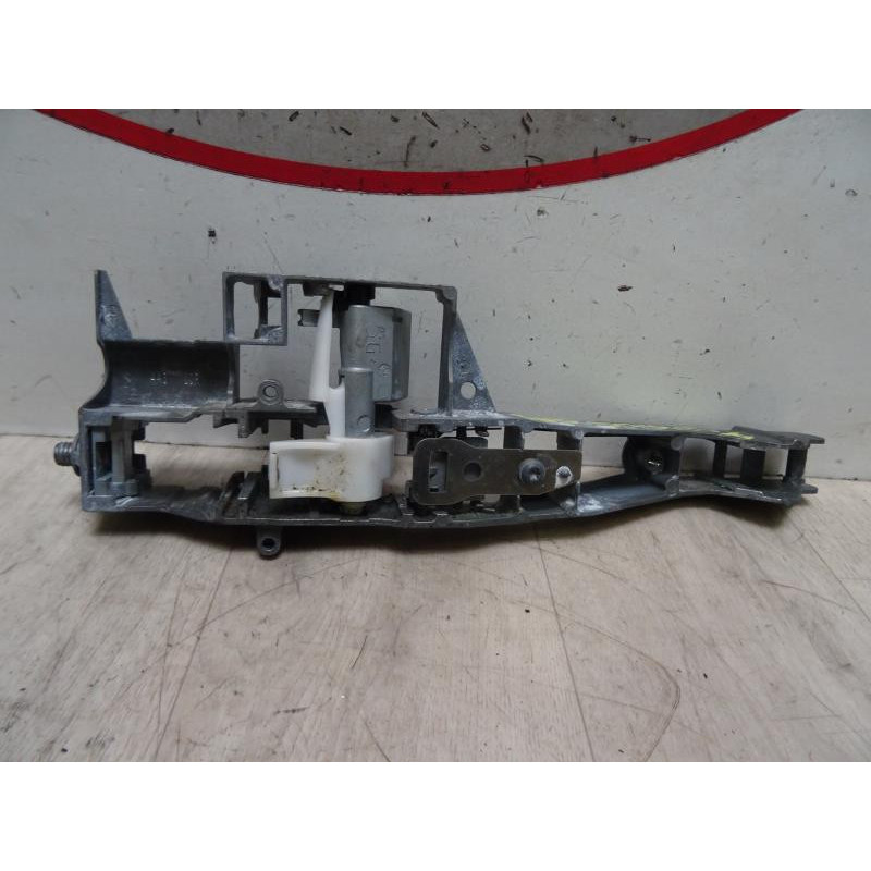 Support poignee porte avant gauche CITROEN C3 2 PHASE 1 d’occasion