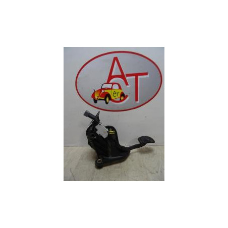 Pedalier d'embrayage RENAULT VEL SATIS PHASE 1 d’occasion
