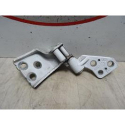 Charniere de porte de coffre gauche PEUGEOT PARTNER 1 PHASE 2 d’occasion
