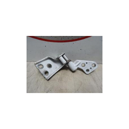 Charniere de porte de coffre gauche PEUGEOT PARTNER 1 PHASE 2 d’occasion