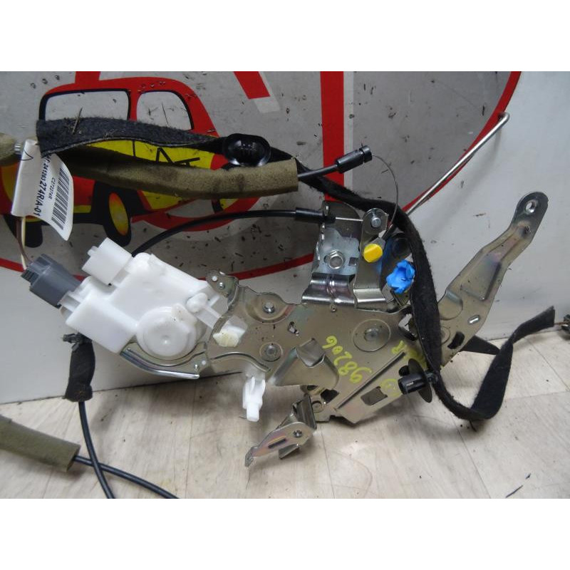 Serrure de porte laterale droite DACIA DOKKER PHASE 1 d’occasion