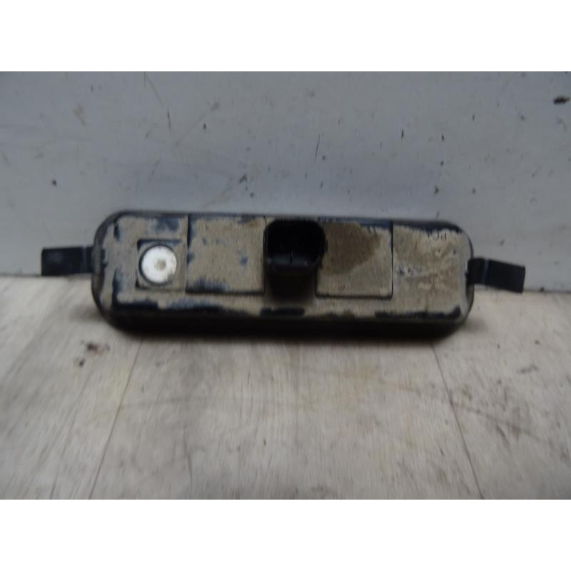 Bouton de coffre FORD FOCUS 3 PHASE 1 d’occasion