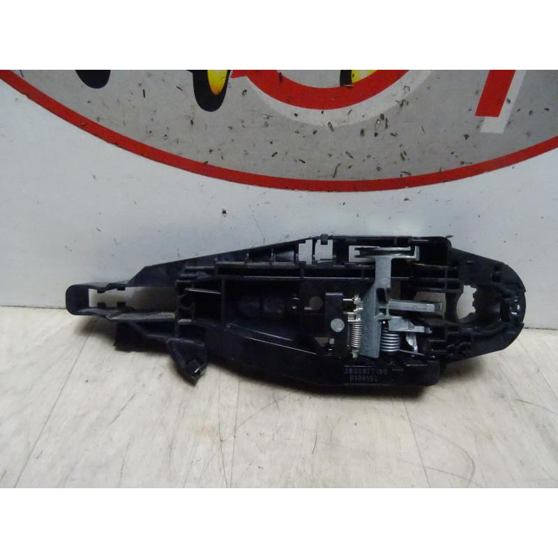 Support poignee porte arriere droite PEUGEOT 308 2 PHASE 1 d’occasion