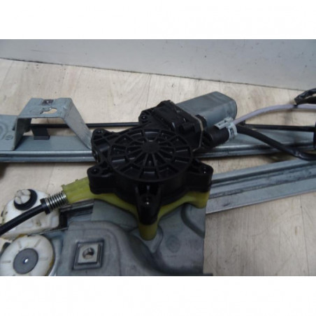 Leve vitre electrique avant gauche RENAULT KANGOO 2 PHASE 2 d’occasion