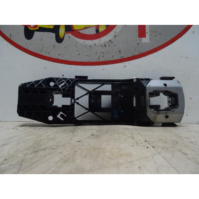 Support poignee porte avant gauche VOLKSWAGEN TIGUAN 1 PHASE 1 d’occasion