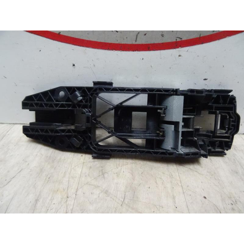 Support poignee porte arriere droite VOLKSWAGEN TIGUAN 1 PHASE 1 d’occasion