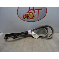Joint de porte arriere droite TOYOTA AVENSIS 2 PHASE 1 BREAK d’occasion