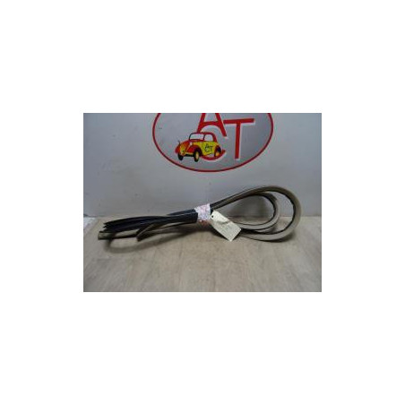 Joint de porte arriere droite TOYOTA AVENSIS 2 PHASE 1 BREAK d’occasion