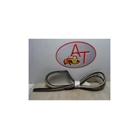 Joint de porte arriere gauche TOYOTA AVENSIS 2 PHASE 1 BREAK d’occasion
