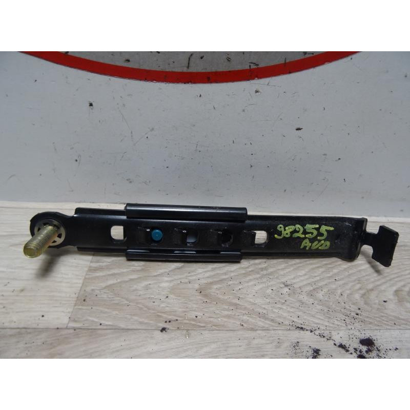 Reglage hauteur ceinture TOYOTA AVENSIS 2 PHASE 1 BREAK d’occasion