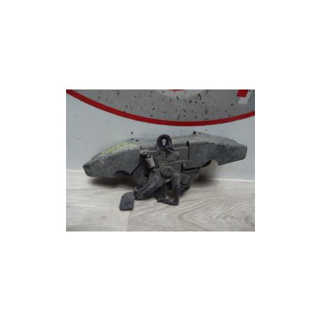 Serrure de capot TOYOTA AVENSIS 2 PHASE 1 BREAK d’occasion