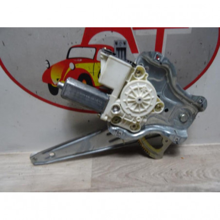 Leve vitre electrique arriere droit TOYOTA AVENSIS 2 PHASE 1 BREAK d’occasion