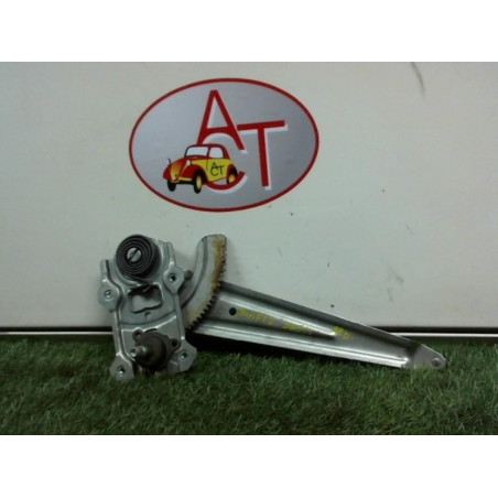 Leve vitre mecanique arriere droit SUZUKI SWIFT III d’occasion