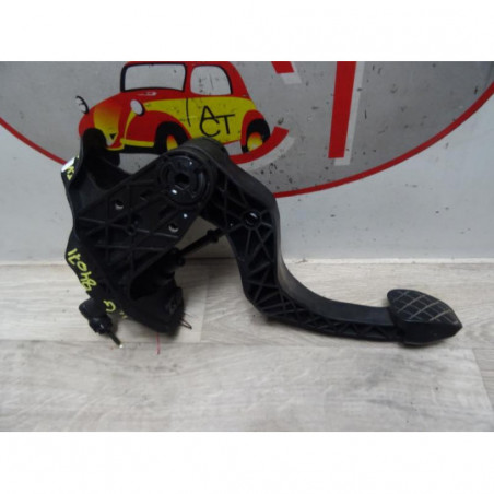 Pedalier d'embrayage SEAT IBIZA 4 PHASE 3 d’occasion