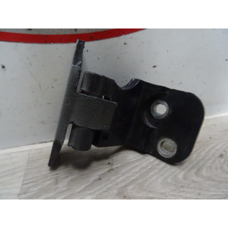 Charniere de porte arriere gauche CADILLAC SEVILLE 1 d’occasion