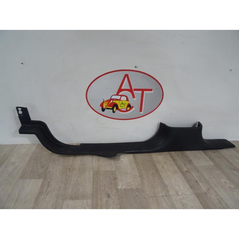 Garniture laterale arriere gauche CADILLAC SEVILLE 1 d’occasion