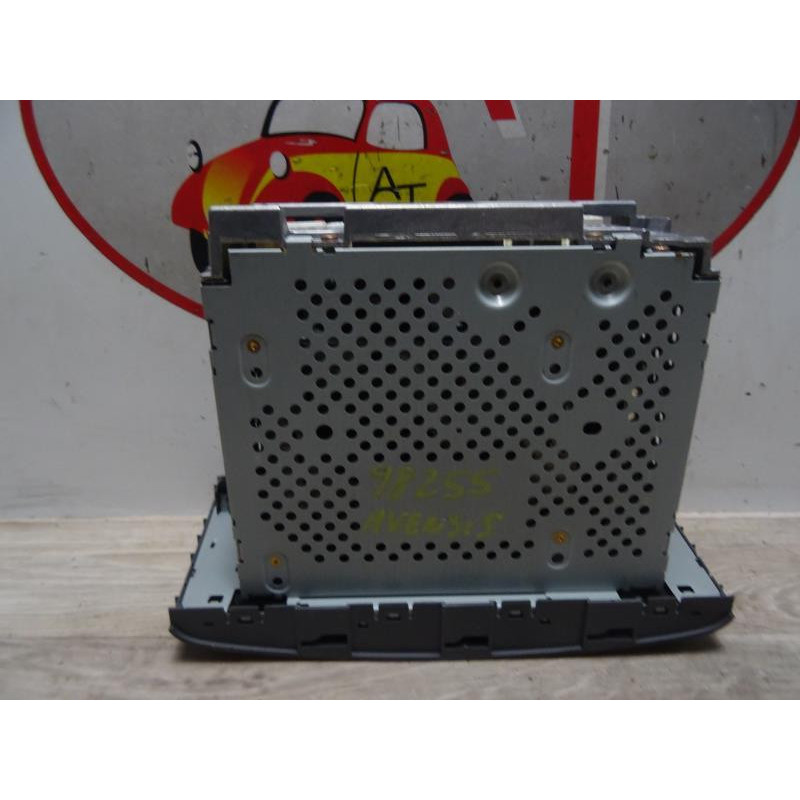 Autoradio d'origine TOYOTA AVENSIS 2 PHASE 1 BREAK d’occasion