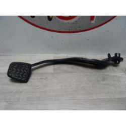 Pedalier de frein TOYOTA AVENSIS 2 PHASE 1 BREAK d’occasion