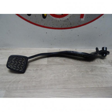 Pedalier de frein TOYOTA AVENSIS 2 PHASE 1 BREAK d’occasion