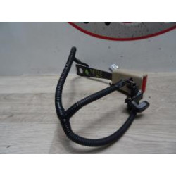 Attache ceinture avant gauche TOYOTA AVENSIS 2 PHASE 1 BREAK d’occasion