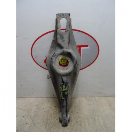 Triangle inferieur arriere droit PEUGEOT 406 COUPE d’occasion