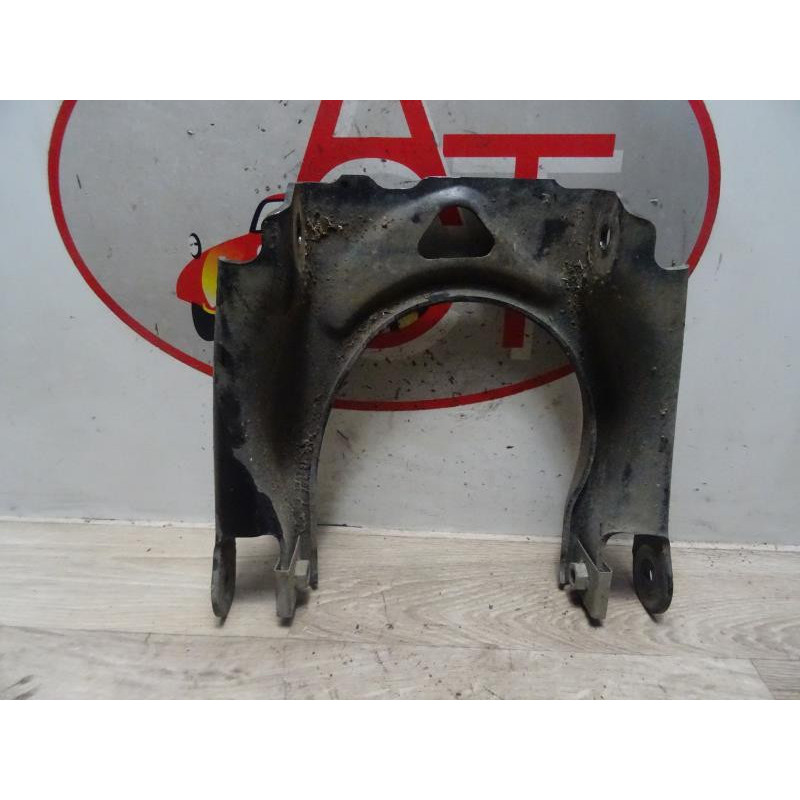 Triangle superieur avant gauche PEUGEOT 407 PHASE 1 BREAK d’occasion