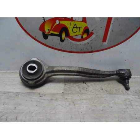 Bras de suspension superieur avant droit MERCEDES CLASSE CLC 203 COUPE d’occasion
