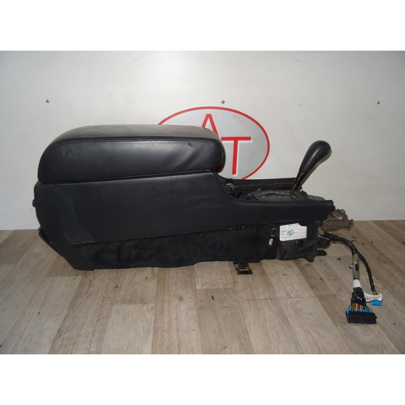 Console central (interieur plastique) CADILLAC SEVILLE 1 d’occasion