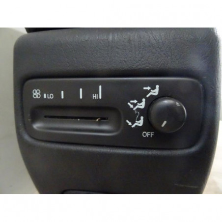 Console central (interieur plastique) CADILLAC SEVILLE 1 d’occasion