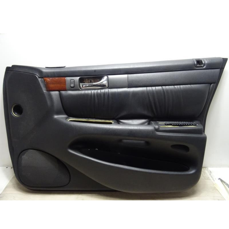 Panneau de porte avant droit CADILLAC SEVILLE 1 d’occasion