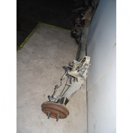 Train arriere complet FORD FIESTA 6 PHASE 1 d’occasion