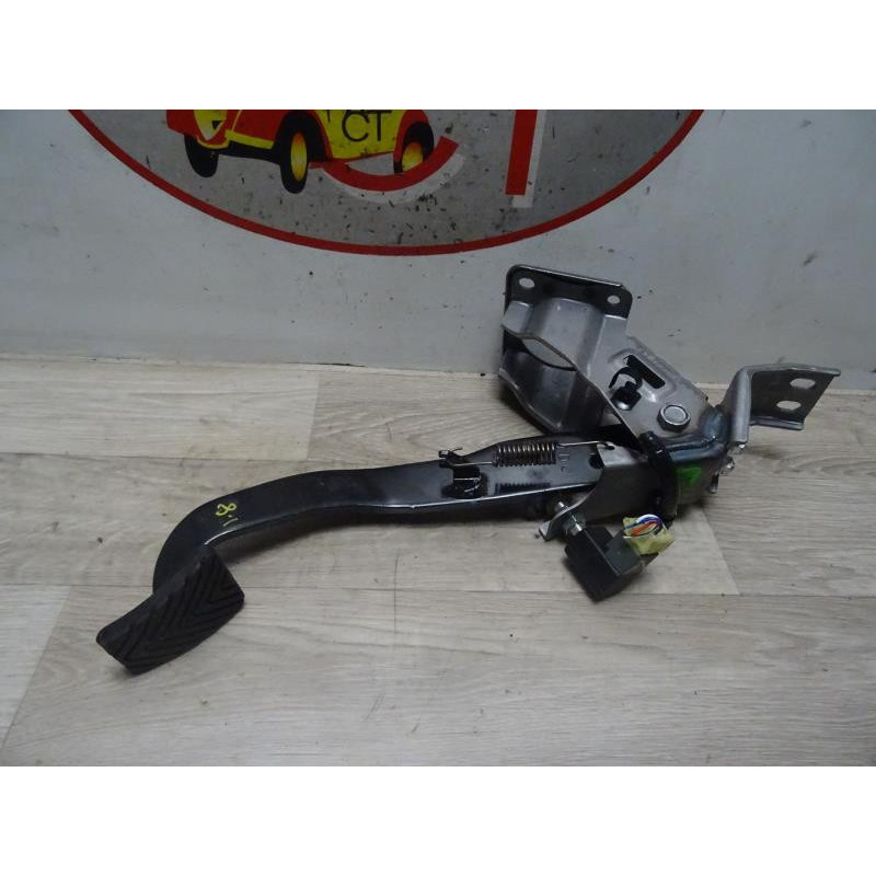Pedalier de frein HYUNDAI I 20 1 PHASE 2 d’occasion