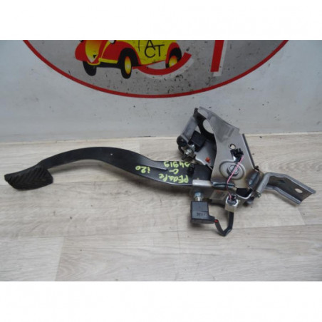 Pedalier d'embrayage HYUNDAI I 20 1 PHASE 2 d’occasion