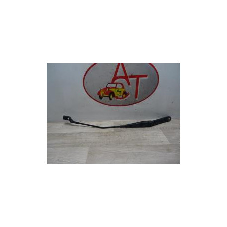 Bras essuie glace avant droit FORD FIESTA 6 PHASE 1 d’occasion