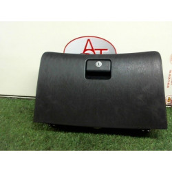 Boite a gants TOYOTA COROLLA IX d’occasion