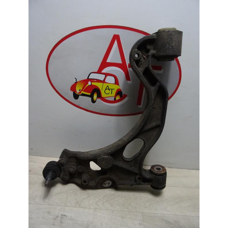 Triangle avant gauche CADILLAC SEVILLE 1 d’occasion