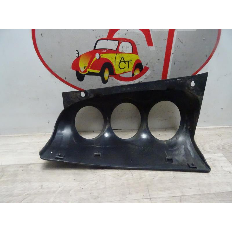 Enjoliveur de feu arriere droit SMART CITY COUPE PHASE 1 d’occasion