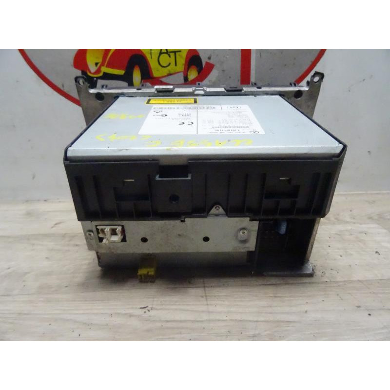 Autoradio d'origine MERCEDES CLASSE CLC 203 COUPE d’occasion