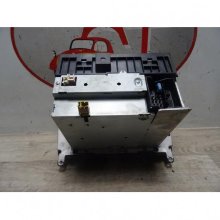 Autoradio d'origine MERCEDES CLASSE CLC 203 COUPE d’occasion