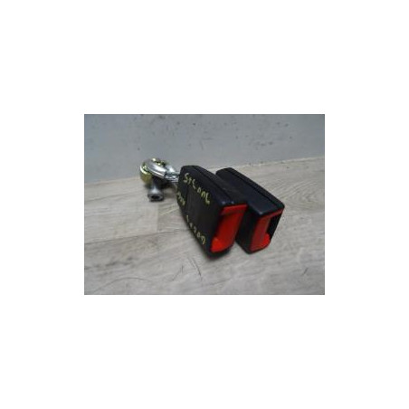 Attache ceinture arriere gauche VOLKSWAGEN GOLF 5 d’occasion