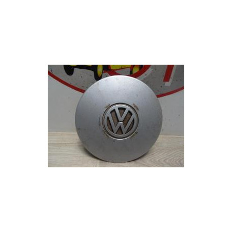 Enjoliveur VOLKSWAGEN POLO 3 PHASE 1 d’occasion