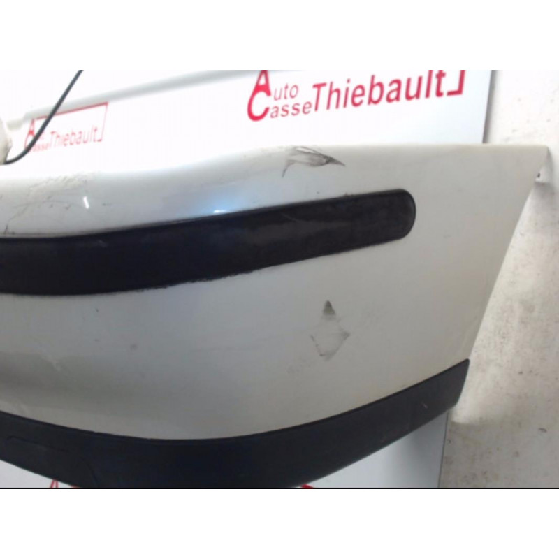 Pare choc arriere VOLKSWAGEN POLO III (6V2) FLIGHT d’occasion