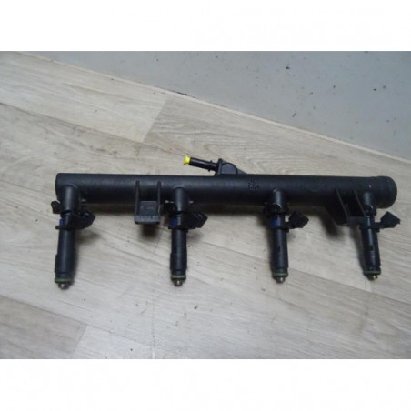 Rampe injection CITROEN C5 1 PHASE 1 d’occasion