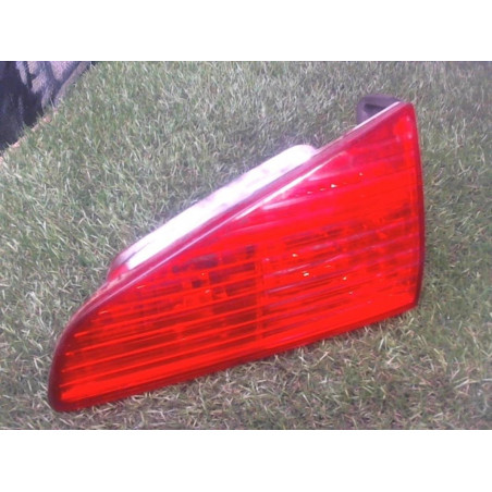 Feu arriere secondaire droit (feux) PEUGEOT 607 PHASE 1 d’occasion