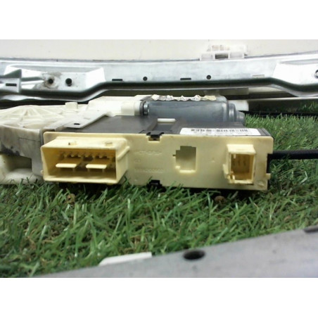 Leve vitre electrique avant gauche CITROEN C5 I PHASE 2 d’occasion